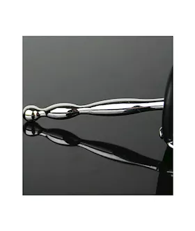 Tapered Bulbs Penis Plug