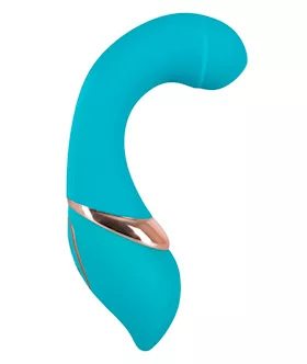 Julie Curvy