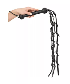 Zado Barbed Flogger