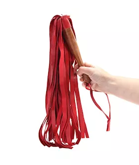 Rouge Wooden Handle Leather Flogger