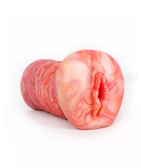 Wild Lucara Fantasy Masturbator