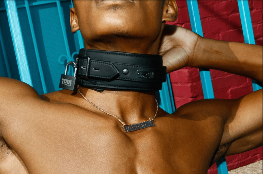 5 of the most stunning Collars and Leads for bondage play
