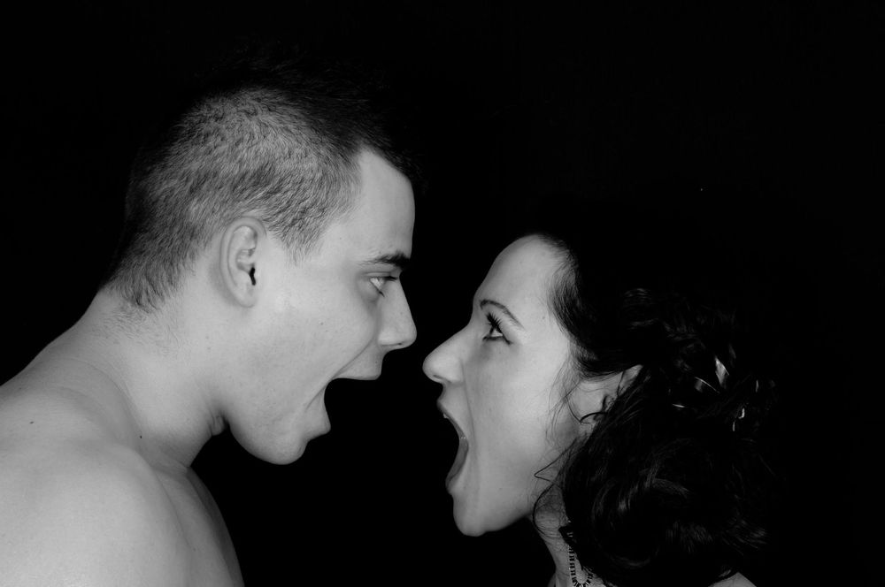 3 Reasons You Should Introduce Sex Toys into a New Relationship